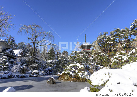 仙台 雪の輪王寺庭園 仙台 雪の輪王寺庭園 73020027