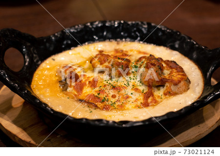 ランチで食べる牡蠣のドリア 73021124