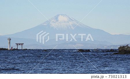 湘南三浦半島の神奈川県三浦郡葉山町・逗子市の冬 湘南三浦半島の神奈川県三浦郡葉山町・逗子市の冬 73021313