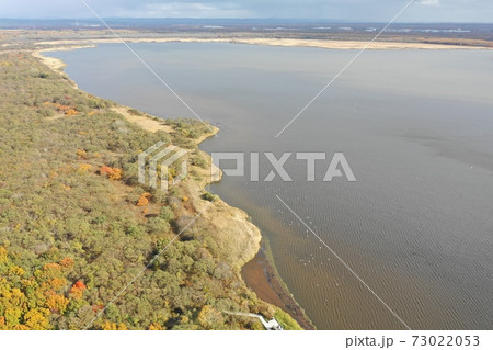 ウトナイ湖湖畔の空撮 ウトナイ湖湖畔の空撮 73022053
