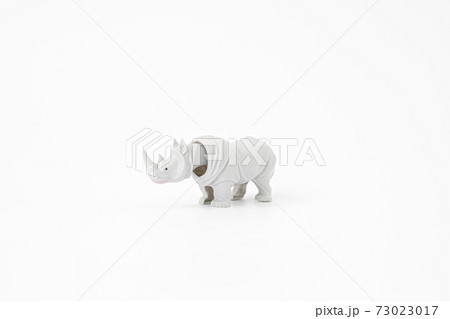 サイ 73023017