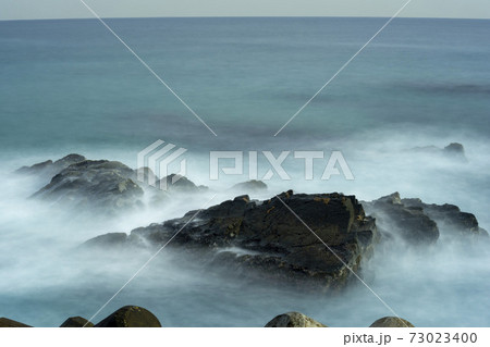 岩 石 グー 73023400