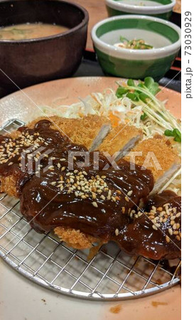 名古屋名物 味噌カツ 名古屋名物 味噌カツ 73030929