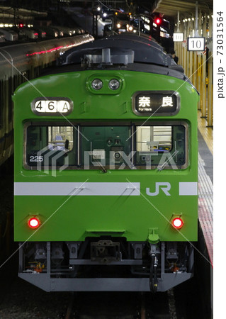 【D】奈良線103系（2020年12月：検査明けピカピカの姿） 73031564