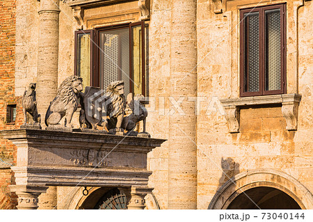 イタリア モンテプルチャーノの町並み イタリア モンテプルチャーノの町並み 73040144