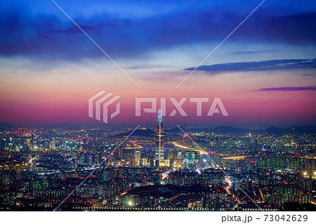 Seoul city skyline Seoul city skyline 73042629