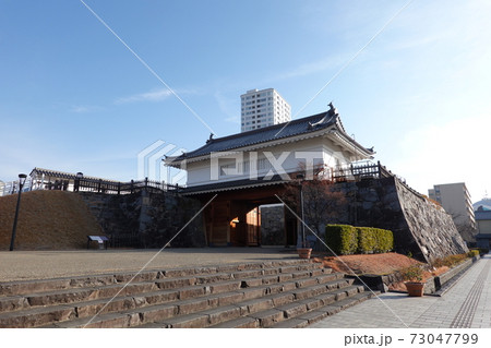 甲府市歴史公園 (甲府城山手御門) 73047799