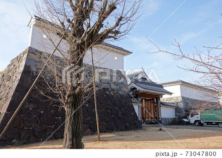 甲府市歴史公園 (甲府城山手御門) 73047800