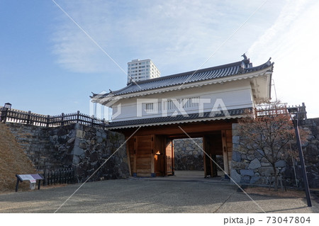 甲府市歴史公園 (甲府城山手御門) 73047804