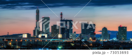 さいたま新都心の夜明け 73053693