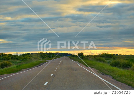 Sunset on the road to Blagoveshchensk. 73054729