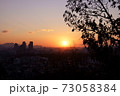 夕焼け 夕暮れ 日没 73058384