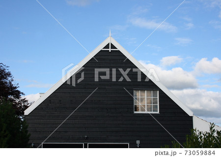 black gable black gable 73059884