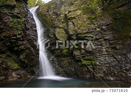 ツボノ谷滝(奈良県吉野郡川上村) ツボノ谷滝(奈良県吉野郡川上村) 73071610