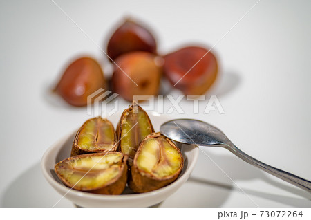 秋の味覚茹で栗 秋の味覚茹で栗 73072264