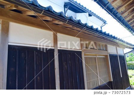 河野北前船通り　中村家　古い街並み 73072573
