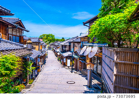 京都の二年坂の写真素材
