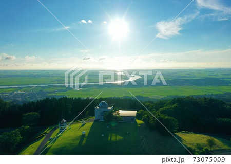 新緑の庄内平野 73075009