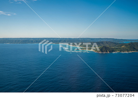 奄美空港への着陸 73077204