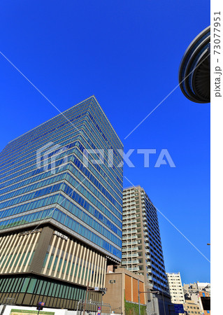 東京　都市風景　文京区　春日後楽園付近 73077951