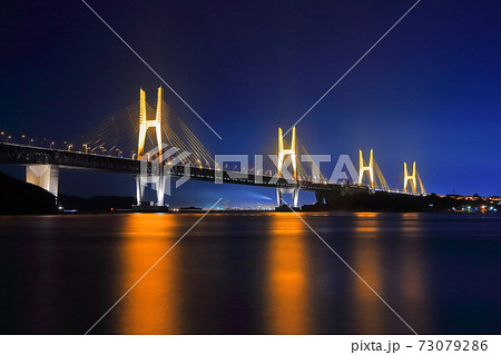 香川県 瀬戸大橋の夜景 櫃石島橋 岩黒島橋 の写真素材