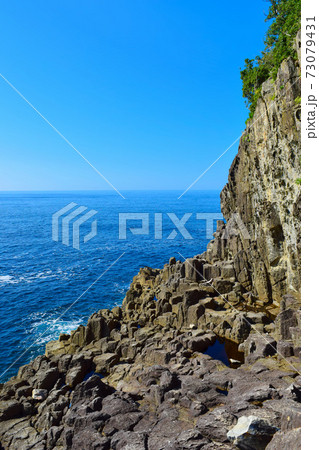 鉾島 柱状節理 越前海岸 鉾島 柱状節理 越前海岸 73079431