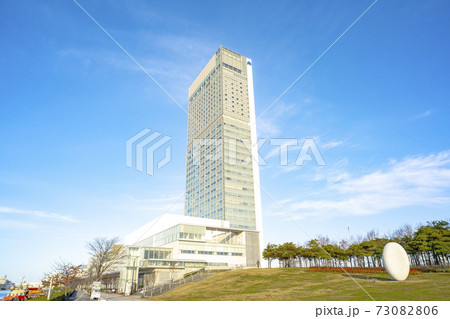 新潟市の超高層ビル (万代島ビル) 73082806