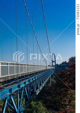 紅葉の竜神大吊橋の写真素材
