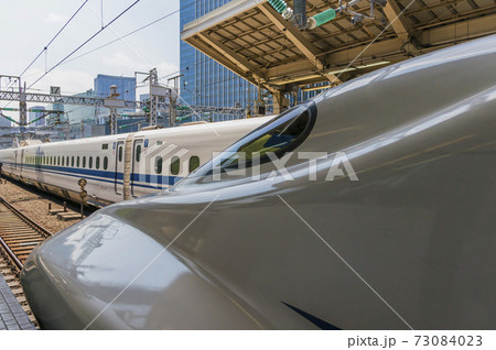 新幹線　東京駅　新幹線ホーム 73084023