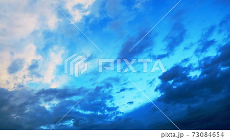 青空と雲の風景 青空と雲の風景 73084654