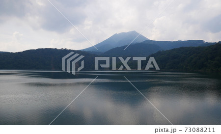 湖畔 湖畔 73088211