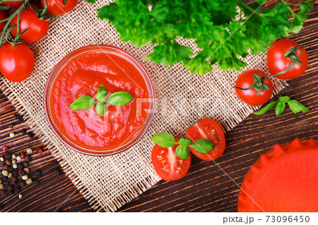 Tomatoes paste Tomatoes paste 73096450