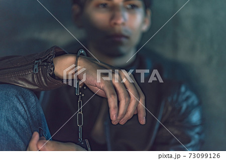 男性 男性 73099126