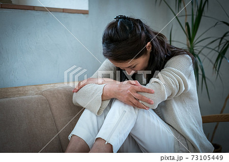 引きこもり主婦 73105449