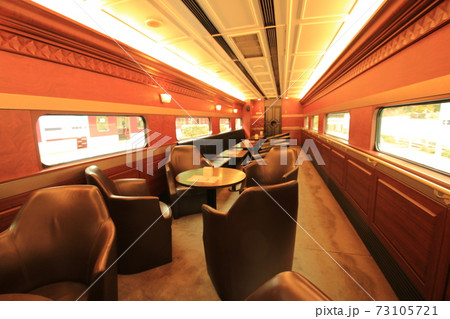 青の交響曲の車内 青の交響曲の車内 73105721