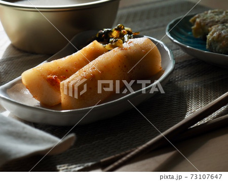 キムチ 食べ物 フード 73107647
