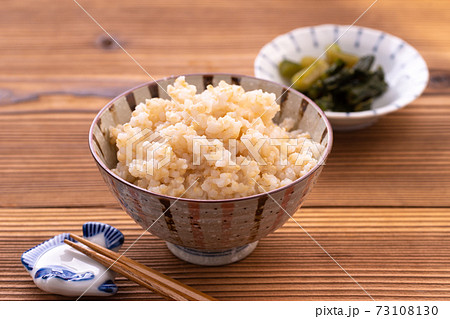 玄米ご飯(発芽玄米ご飯) 玄米ご飯(発芽玄米ご飯) 73108130
