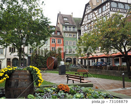 ストラスブールの街角 73108879