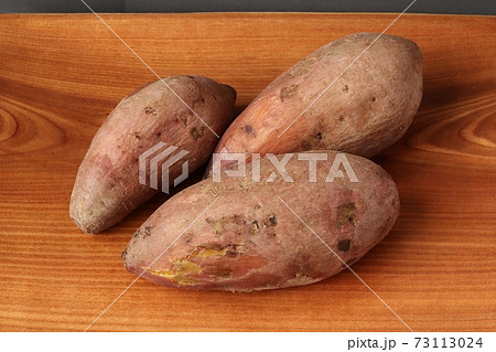 種子島特産の安納芋 73113024