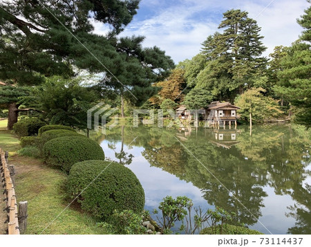 金沢の兼六園内の様子 金沢の兼六園内の様子 73114437