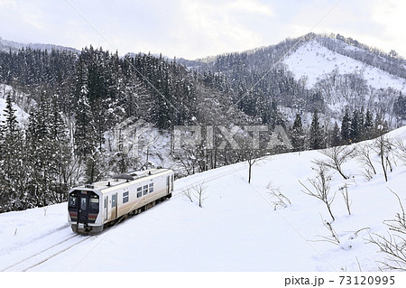 雪の米坂線 雪の米坂線 73120995