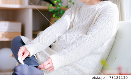 温活する妊婦　足首　カイロ　温熱シート　16:9 73121130