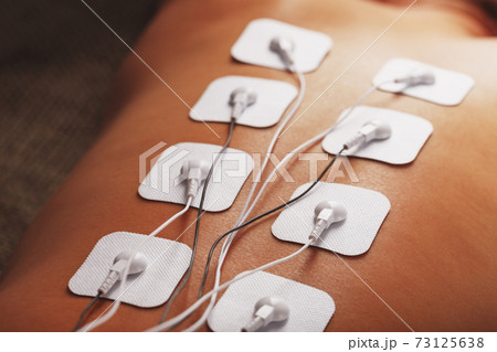 Electrode Stimulating massage of the spine at home. 73125638