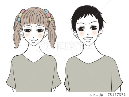 二人並んで笑顔を見せる子供たち 二人並んで笑顔を見せる子供たち 73127371
