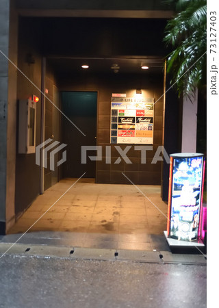 宮古島/夜の西里通り 宮古島/夜の西里通り 73127403