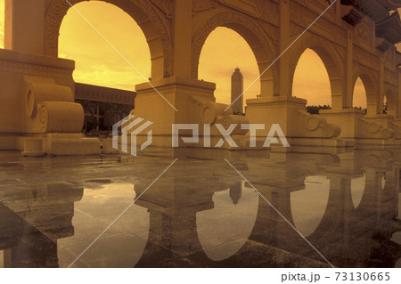 TAIWAN TAIPEI CHIANG kAI SHEK MEMORIAL HALL 73130665