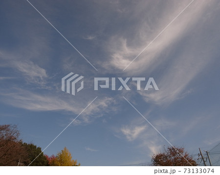 秋の雲 73133074