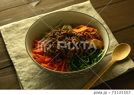ビビンバ丼 73135307