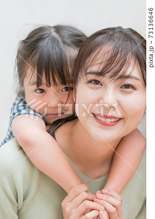 女の子の子育て 女の子の子育て 73136646