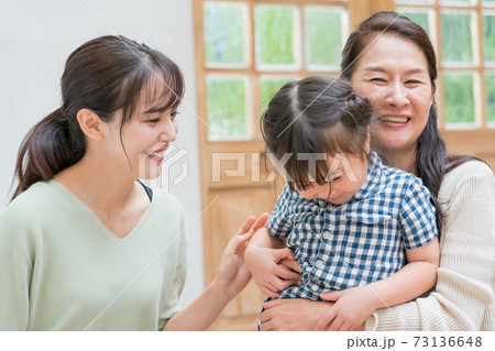 女子三世代 女子三世代 73136648